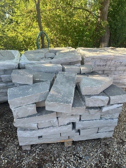 Fond du Lac Wall Stone — bulk natural stone available at Behrens Landscape Material & Supply in Deer Park, IL