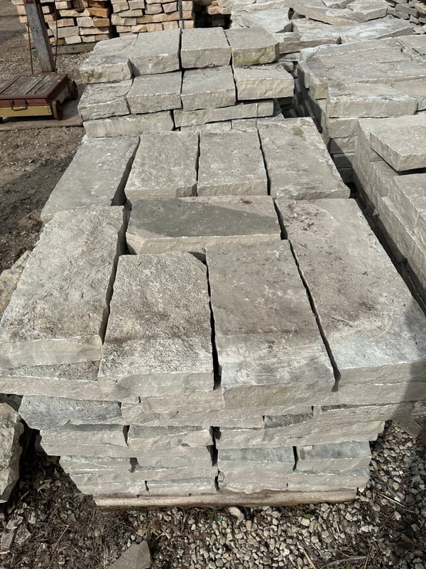 Natural wall stone