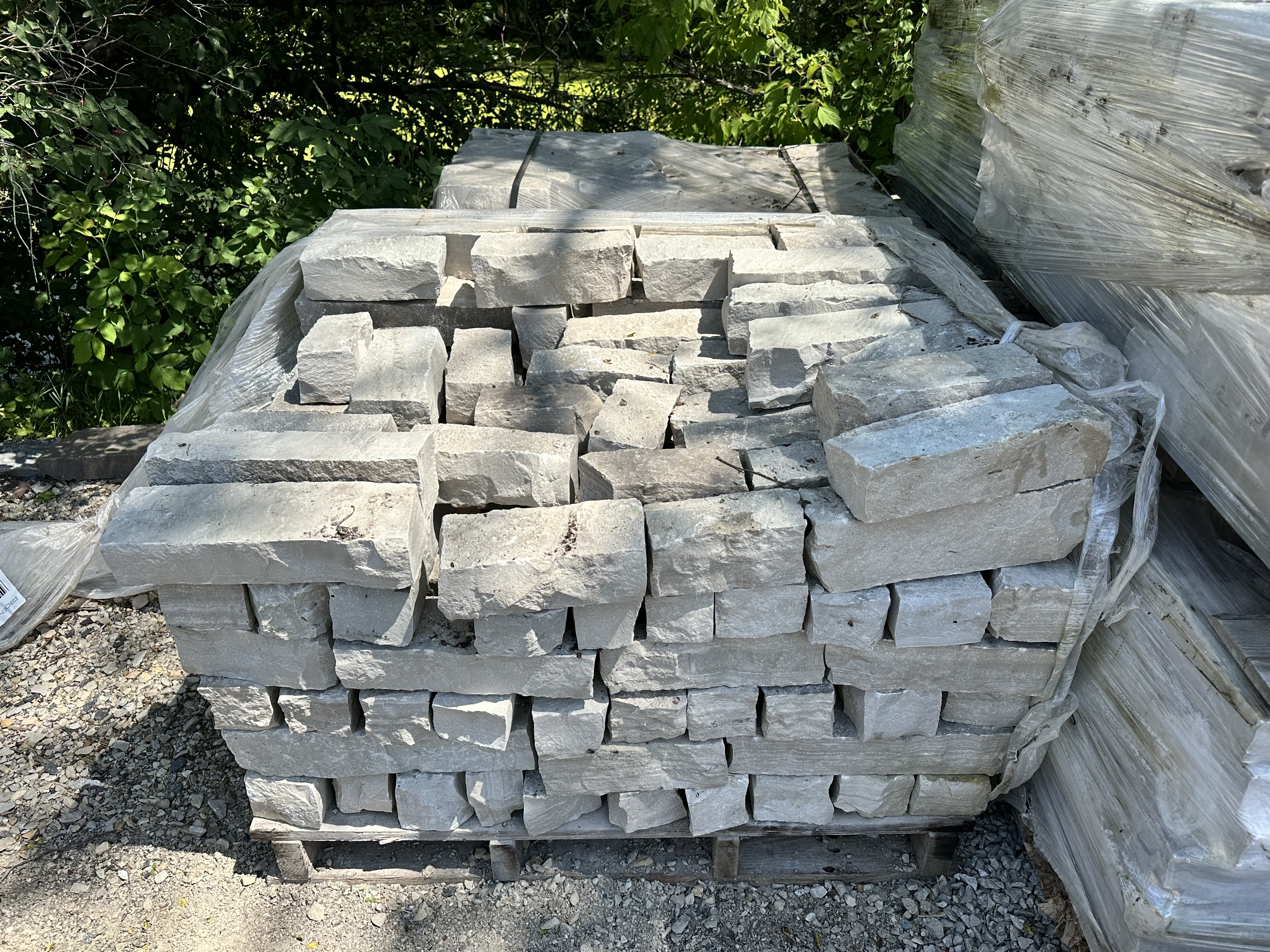 Fond du Lac Border Strips — bulk natural stone at Behrens Landscape Material & Supply, Deer Park IL