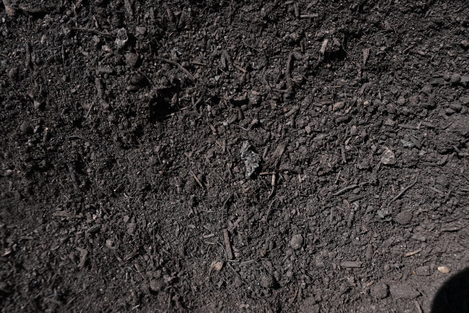 Leaf Compost Soil — bulk topsoil & organics at Behrens Landscape Material & Supply, Deer Park IL